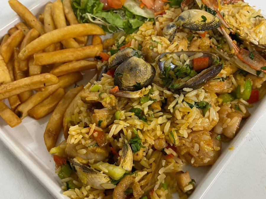 ARROZ CON MARISCOS