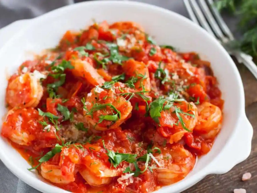 CAMARONES EN SALSA CRIOLLA
